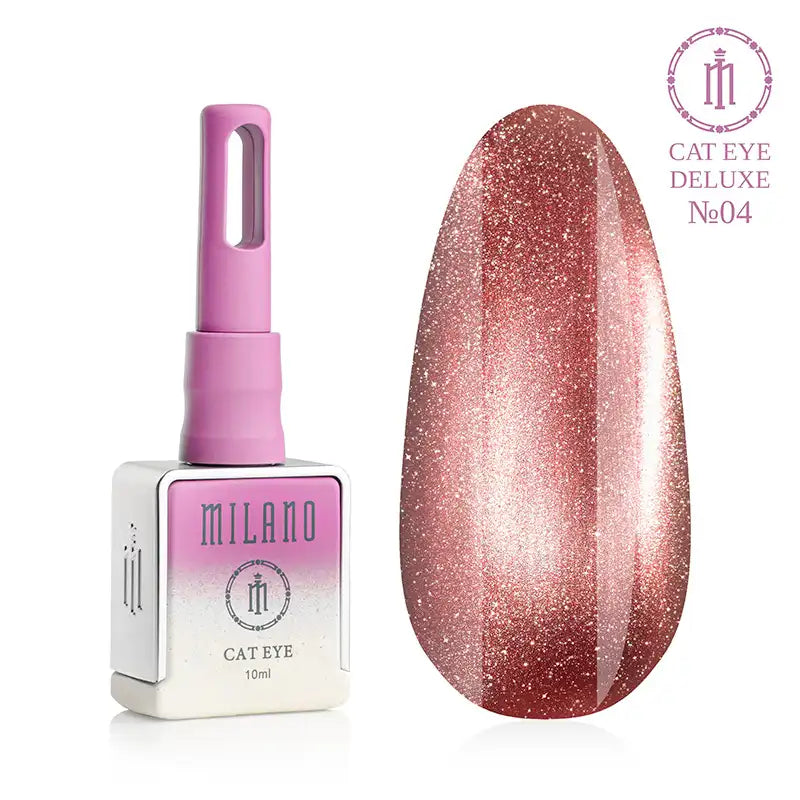 "Milano Cat Eye Deluxe Gel Polish #04: бутилка от 10 мл с розов градиент и демонстрация на сияен медно-розов нюанс с ефект "котешко око" върху голяма палитра от капки."