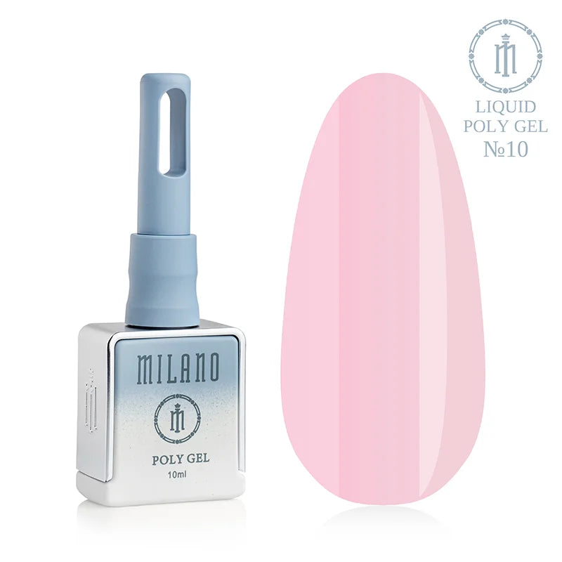 „Milano Liquid Poly Gel No. 10: бутилка от 10 мл с характерен син градиент и демонстрация на деликатен пастелно розов нюанс върху голяма палитра от капки, създаваща ефекта на лек полупрозрачен камуфлаж за изискан маникюр.“