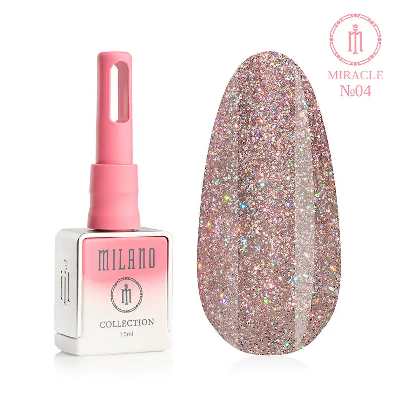 Гел лак Milano Miracle Collection № 04: бяла бутилка от 10 мл с розов градиент и демонстрация на изискан кафеено-бежов нюанс с плътен многоцветен микро-блясък, създаващ ефект на луксозен диамантен блясък върху голяма палитра от капки.