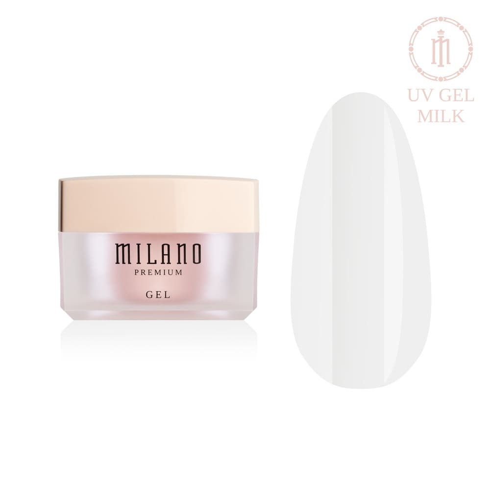 „Демонстрация на Milano UV Builder Gel Premium Modeling Gel в мляко: отляво е характерният кръгъл бял буркан със сребърна марка, а отдясно е голям кръгъл макет на върха, показващ мек полупрозрачен млечнобял или ефирен порцеланов нюанс с огледално гланцово покритие, на чисто бял фон“